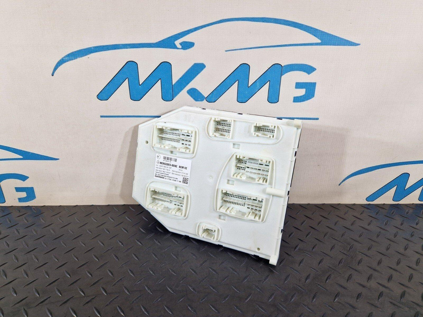 18-ON MERCEDES BENZ A CLASS W177 BCM BODY CONTROL MODULE A2479008109 A2479017901