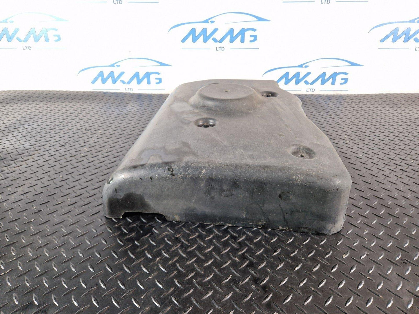 11-19 MERCEDES BENZ ML W166 ADBLUE SPLASH GUARD UNDER TRAY COVER A1666190538