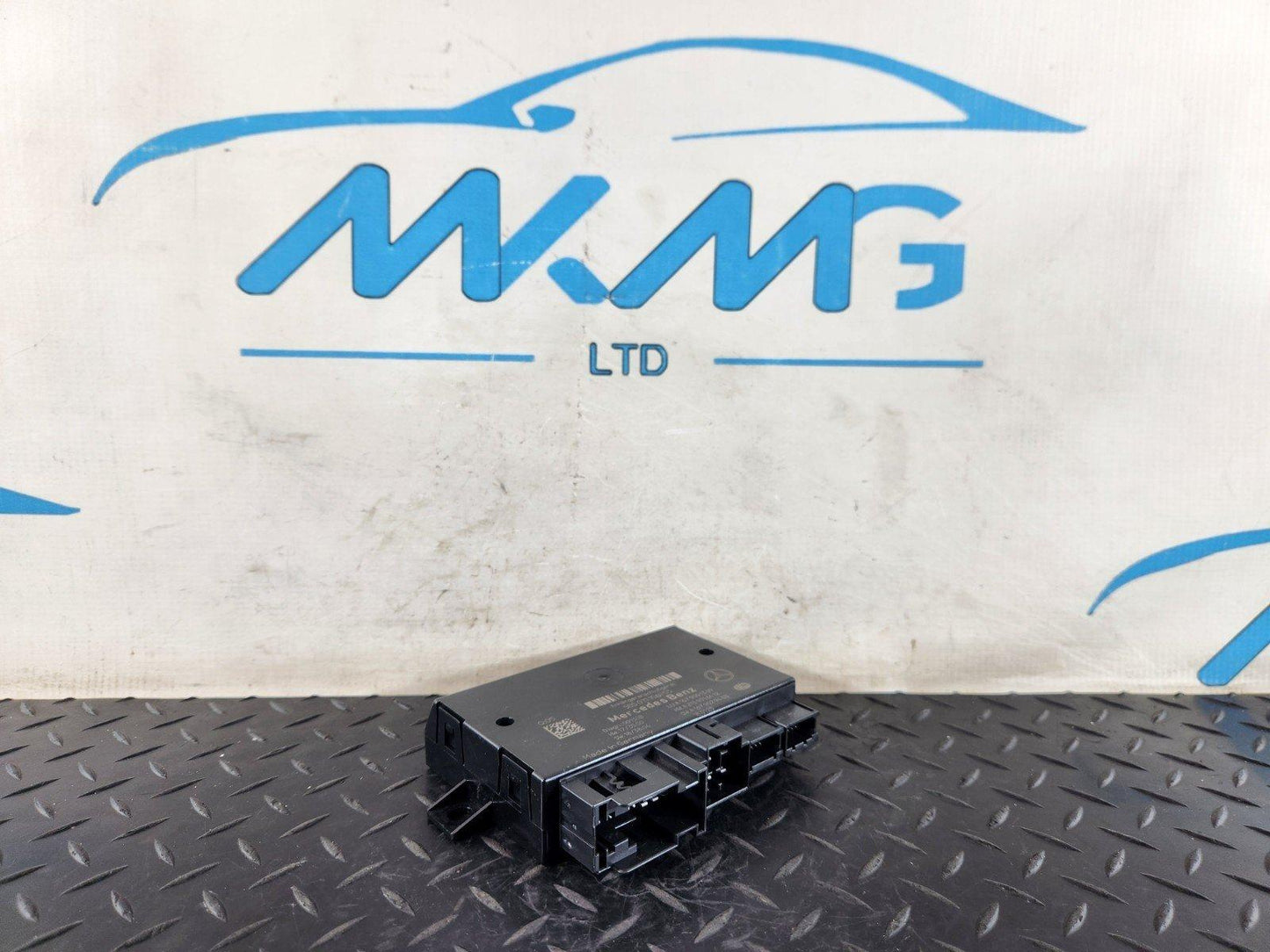 19-ON MERCEDES BENZ B CLASS W247 OEM TOW BAR CONTROL MODULE A1679001309