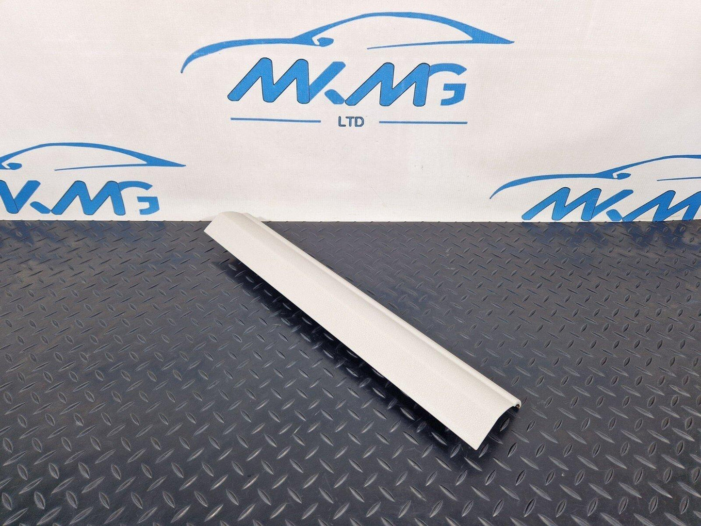 11-18 BMW 6 SERIES F06 FRONT LEFT DOOR STEP ENTRANCE TRIM 7274419