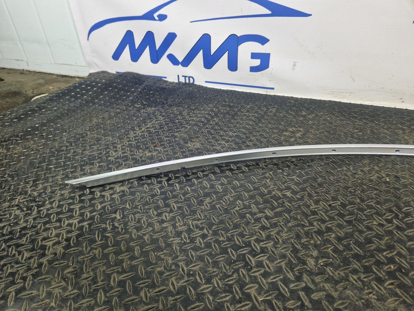Mercedes-Benz CS18 Left Passenger Side Roof Trim Strip Genuine A2186901139