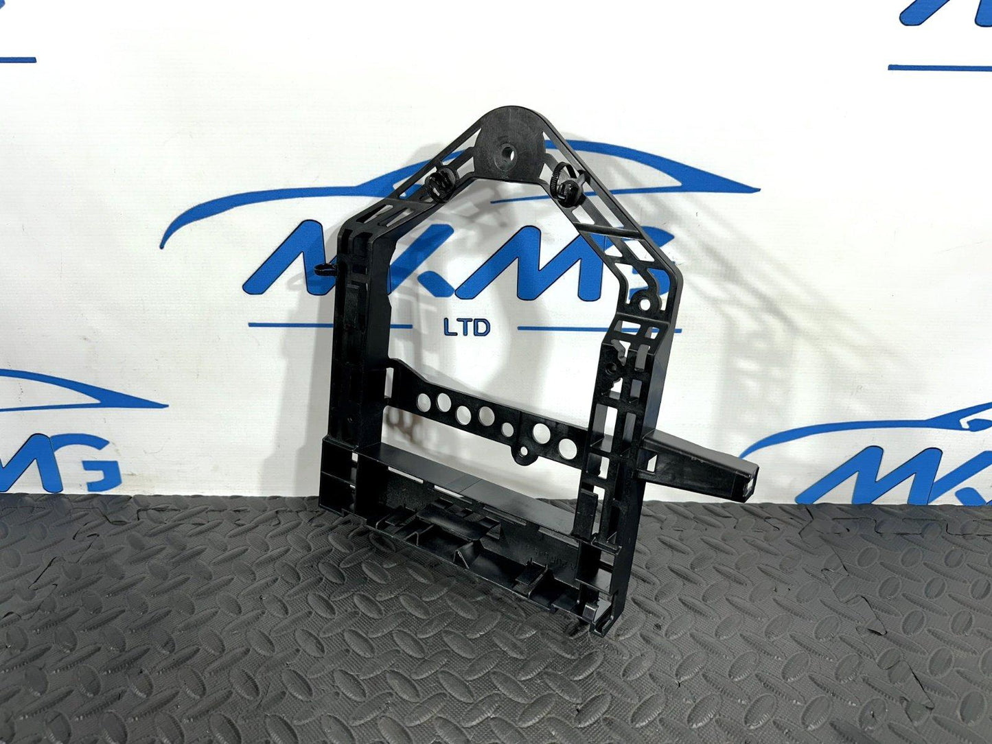 14-21 MERCEDES BENZ C W205 GENUINE TELEMATIC CONTROL MODULE BRACKET A2055453140