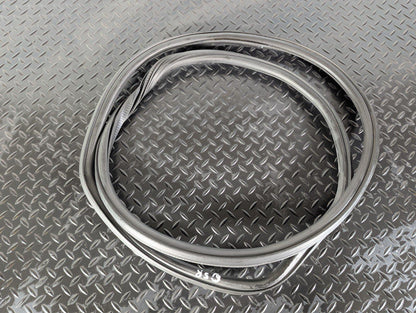 16-19 AUDI A4 B9 SALOON OEM REAR DOOR RUBBER SEAL FITS LEFT & RIGHT 8W5833721B