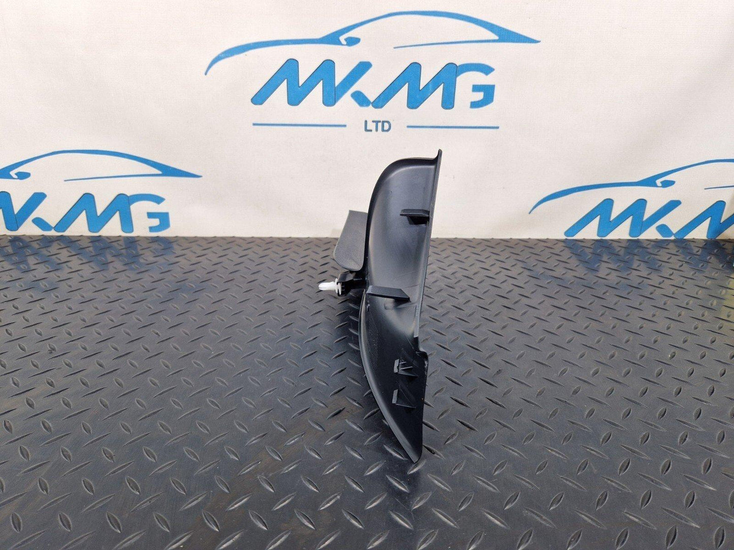 14-21 MERCEDES BENZ C200 W205 REAR RIGHT SIDE INNER SILL COVER PANEL A2056860336