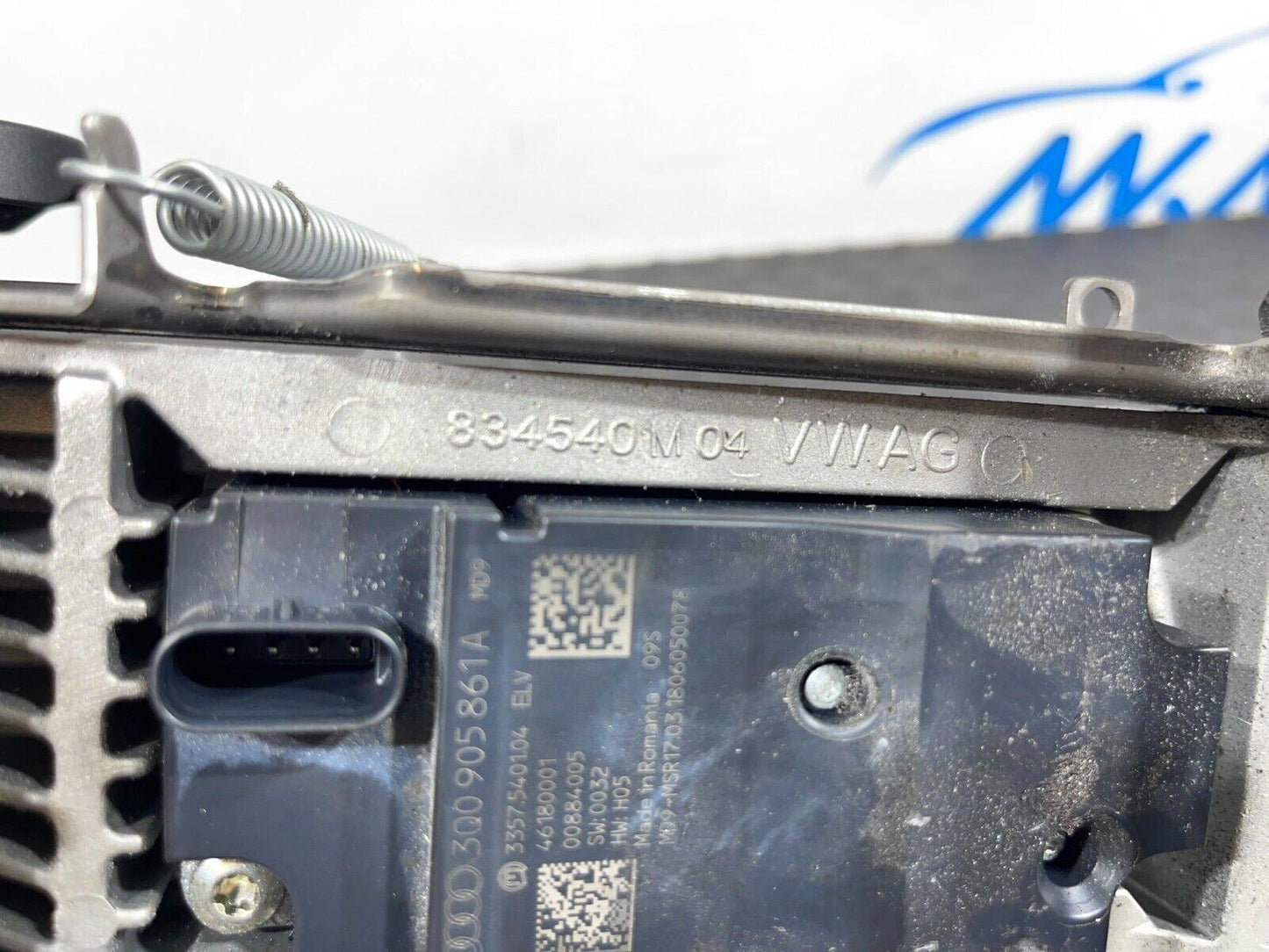 16-19 AUDI A4 B9 AVANT GENUINE STEERING COLUMN ASSEMBLY 8W0419065
