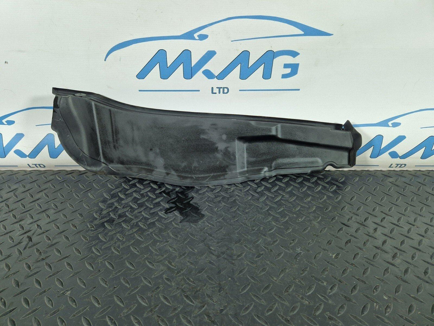 16-22 BMW X1 F48 DIESEL B47 OEM LEFT SIDE N/S  BONNET ENGINE SEAL PANEL 7329399