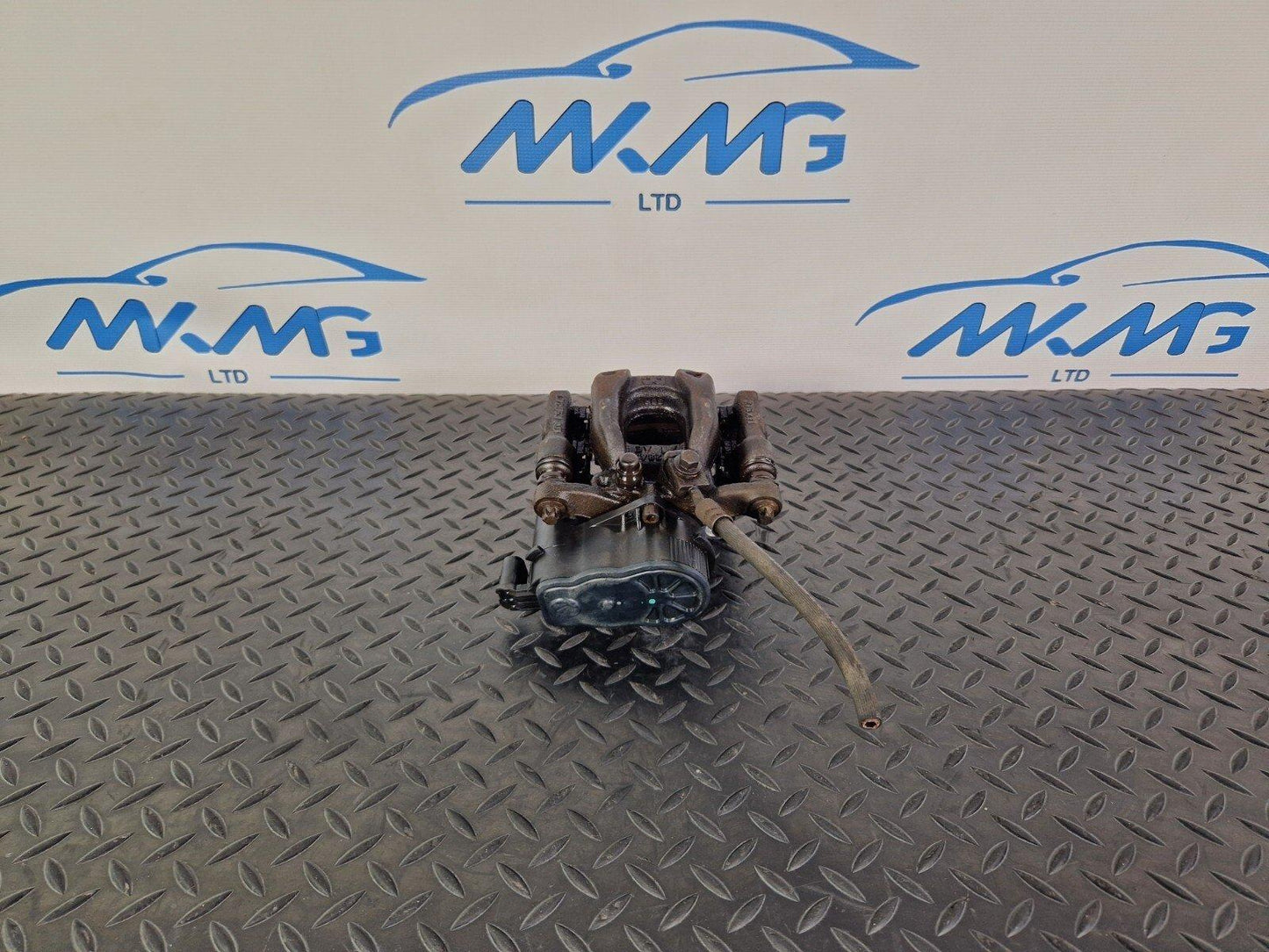 MERCEDES A B CLA W177 W247 C118 AMG REAR RIGHT DRIVER SIDE BRAKE CALIPER L72847