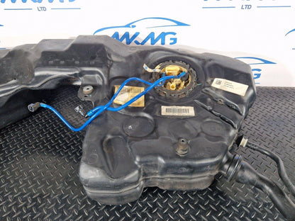 16-19 AUDI A4 B9 QUATTRO 2.0TDI DIESEL ENGINE FUEL TANK & PUMP 8W0201021CL