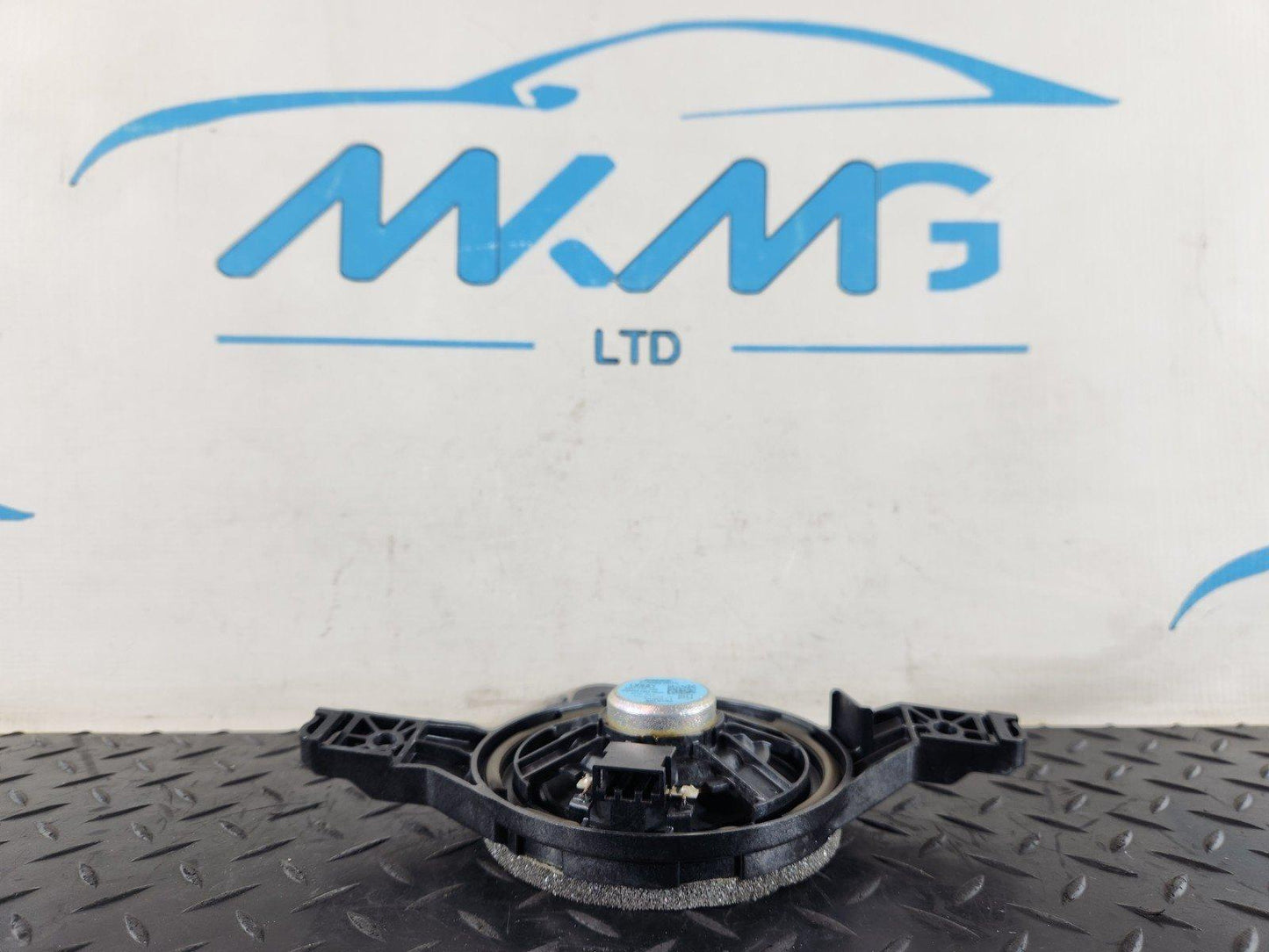 16-20 AUDI Q7 4M GENUINE FRONT LEFT PASSENGER N/S DOOR BOSE SPEAKER 4M0035398