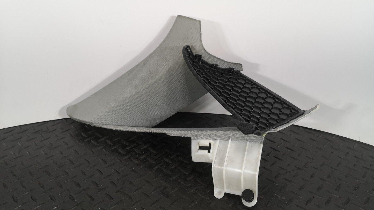 16-19 AUDI A4 B9 S-LINE GENUINE REAR LEFT PASSENGER SIDE C-PILLAR 8w5867287