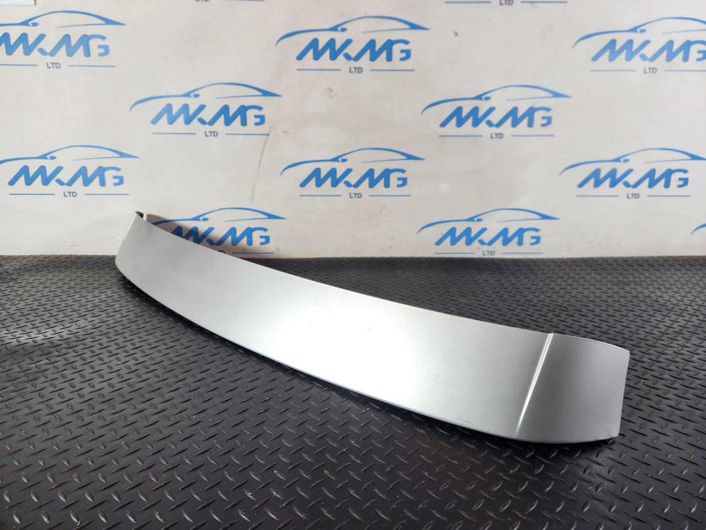 Audi Q7 4L Rear Tailgate Boot Spoiler 4L0827933