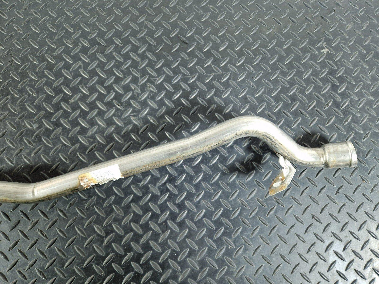 14-20 MERCEDES GLA X156 GENUINE DIESEL FUEL FILLER NECK PIPE HOSE A2464701220