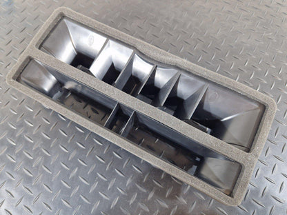 12-18 AUDI A6 C7 GENUINE OEM CENTRE DEFROST AIR DUCT GRILLE CHANNEL 4G2858431