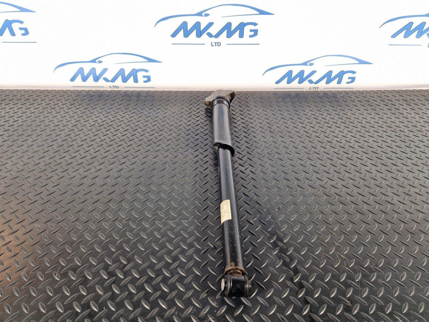 19-ON MERCEDES BENZ CLA C118 GENUINE REAR LEFT SHOCK ABSORBER A1183201501