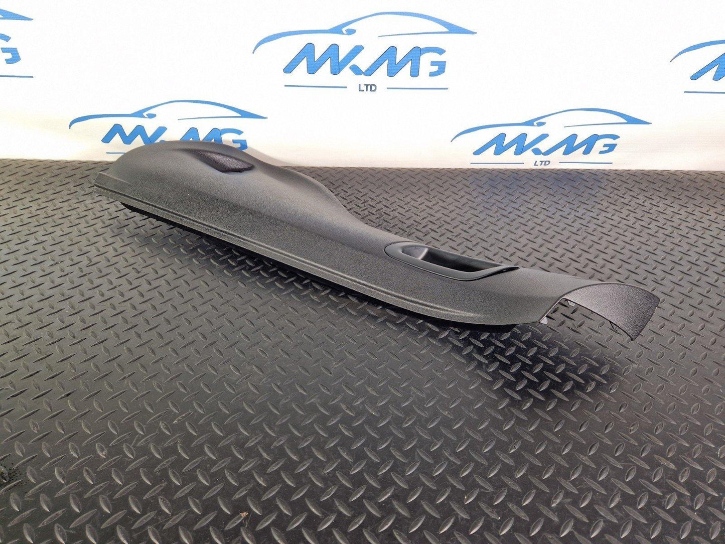 10-13 BMW X5 E70 LCI GENUINE REAR LEFT N/S D PILLAR TRIM PANEL 7154837