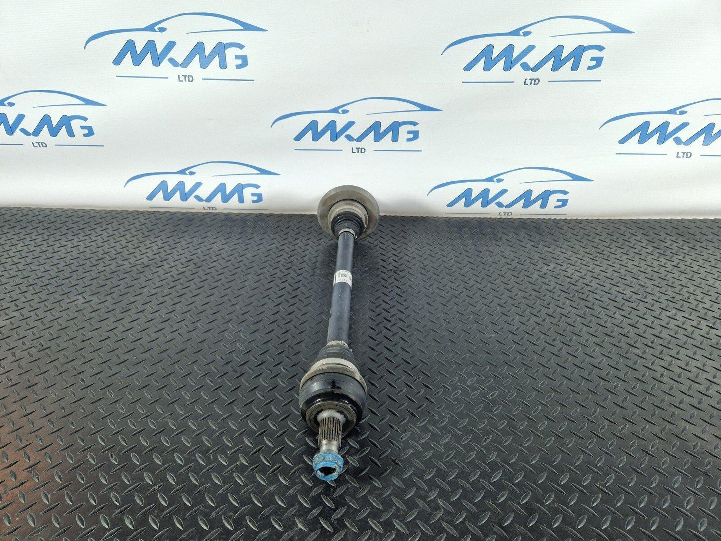 14-21 MERCEDES BENZ C200 W205 LEFT REAR DRIVE SHAFT AXLE A2053503919