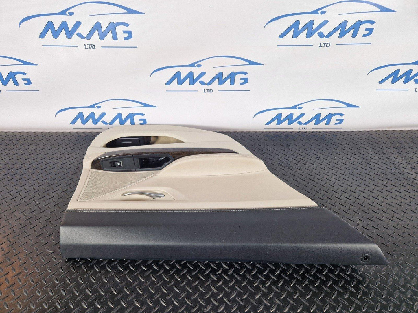 11-18 BMW 6 SERIES F06 CREAM REAR LEFT PASENGER SIDE LEATHER DOOR CARD