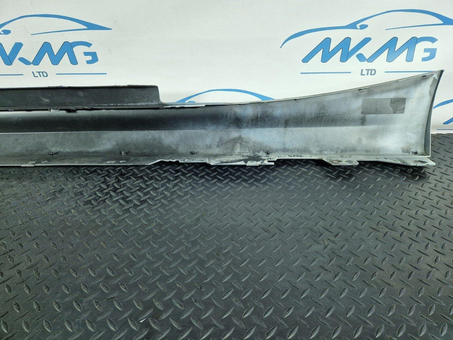 14-16 BMW 2 SERIES F22 M235i RIGHT DRIVER O/S SIDE SKIRT IN WHITE A96 8051948