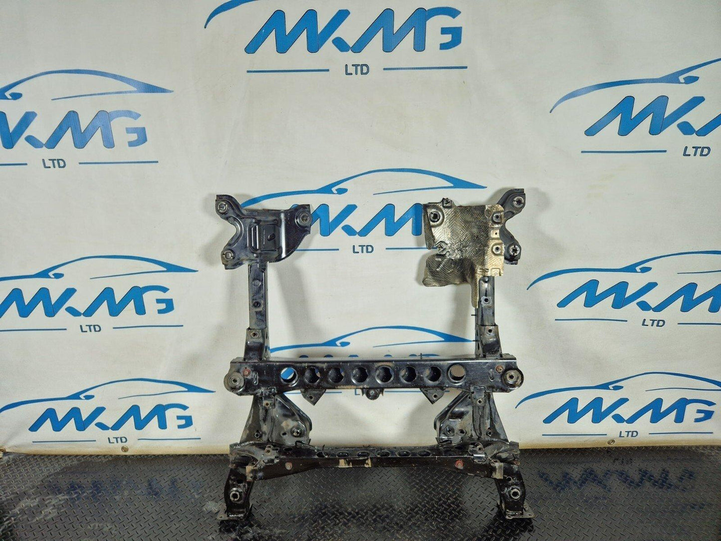 14-23 MERCEDES BENZ VITO W447 RWD OM651.950 FRONT SUBFRAME A4476208000