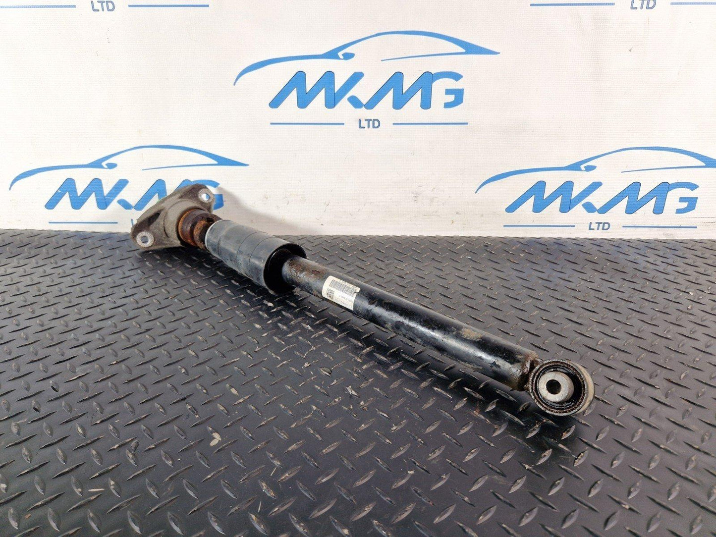 16-19 AUDI A4 B9 REAR LEFT OR RIGHT SIDE SHOCK ABSORBER 8W9035E 8W9513028E