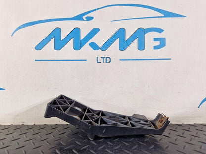 11-19 MERCEDES BENZ ML W166 GENUINE BRACKET A1668850140 (DAMAGED)