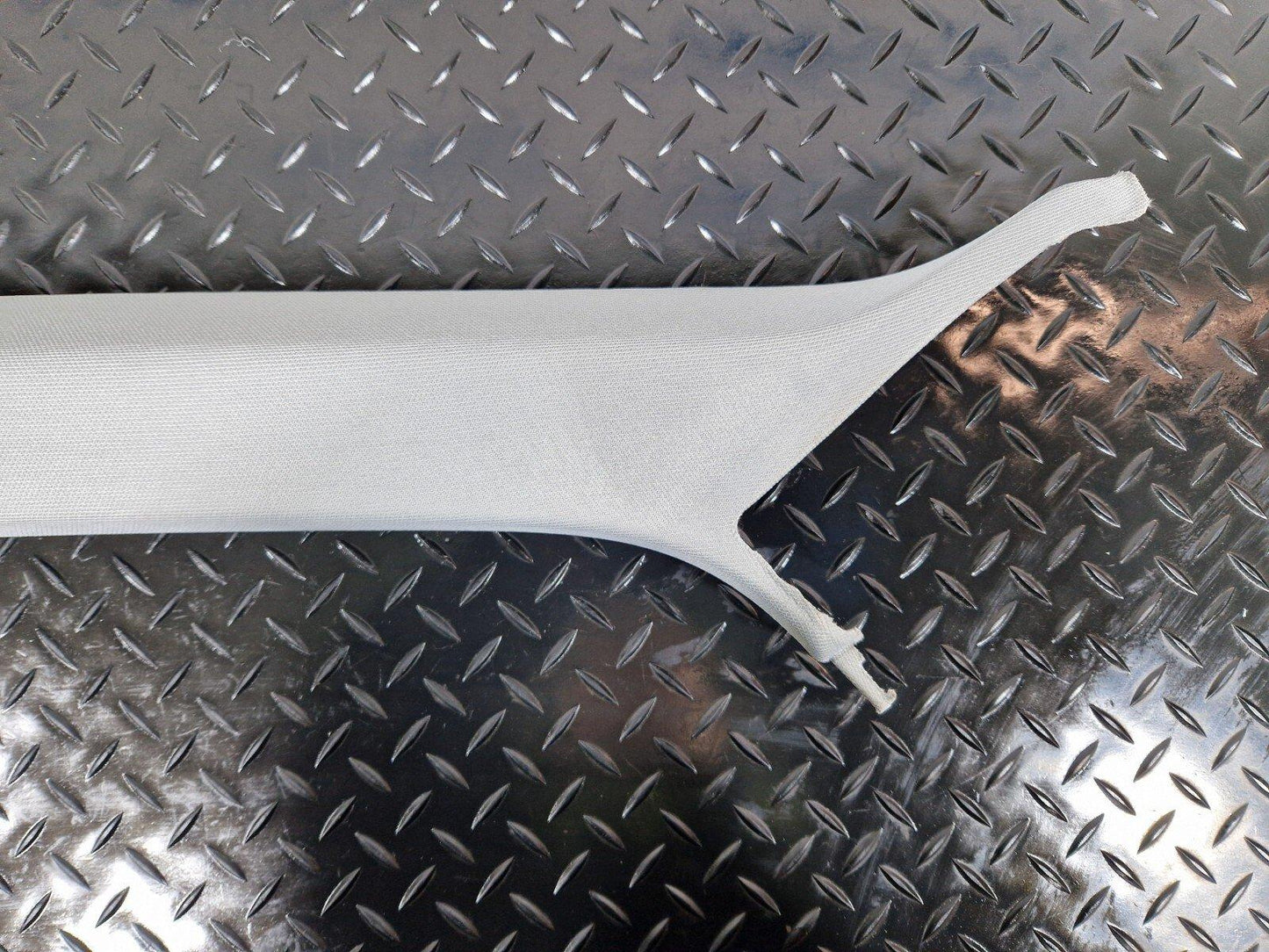 16-19 AUDI A4 B9 FRONT LEFT N/S A-PILLAR TRIM PANEL 8W0867233