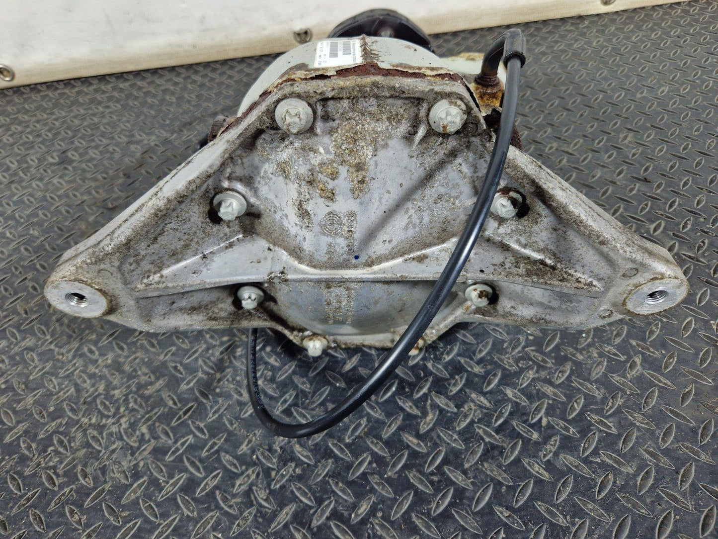 11-19 MERCEDES BENZ ML W166 GENUINE REAR DIFFERENTIAL RATIO 3.27 1663502714