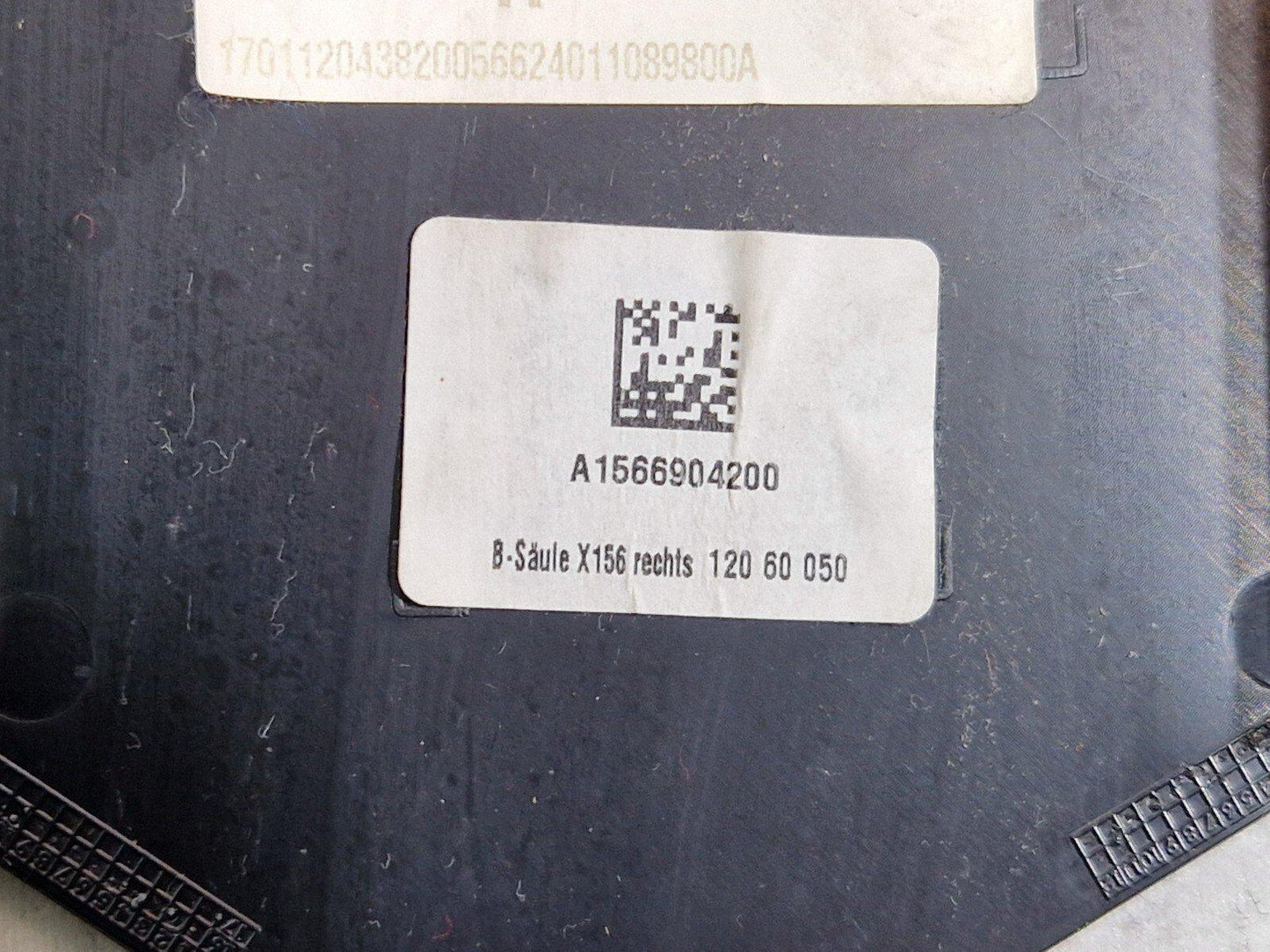14-20 MERCEDES BENZ GLA X156 FRONT RIGHT DRIVER SIDE B-PILLAR TRIM A1566904200