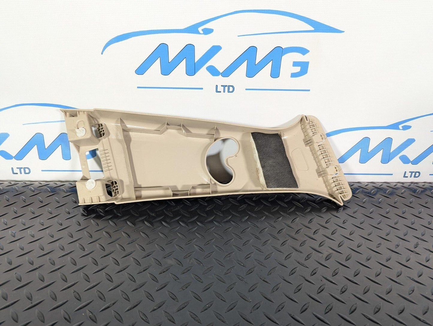 14-21 BMW 2 SERIES 218d GRAN TOURER F46 LEFT SIDE B-PILLAR TIM COVER 7329587