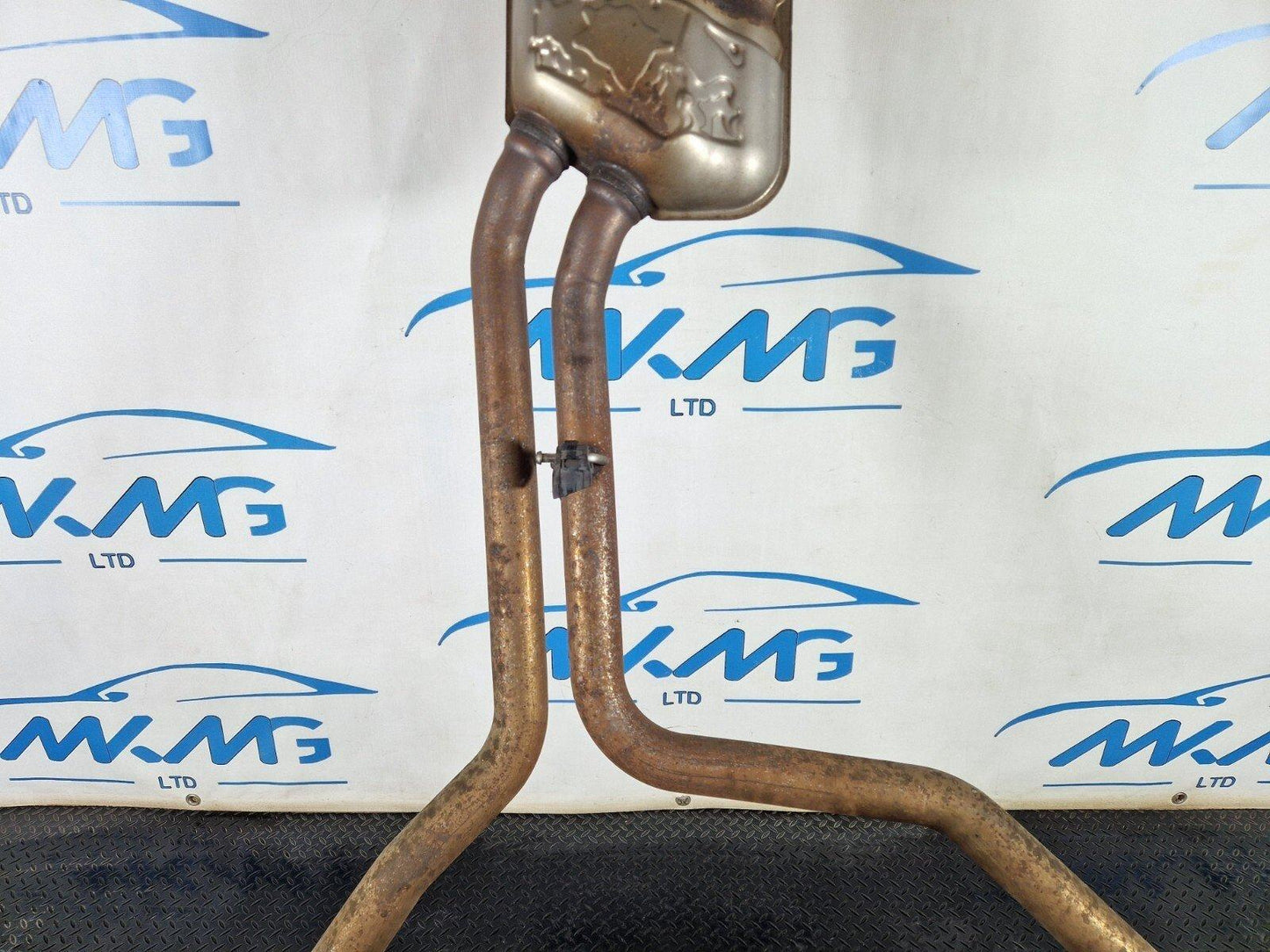 10-17 AUDI A8 4H 4.2 PETROL EXHAUST SYSTEM PIPE & SILENCERS 4H0253411