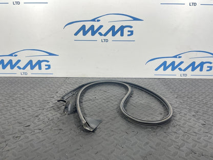 13-19 MERCEDES BENZ CLA C117 FRONT RIGHT DOOR SEAL RUBBER A1176730421