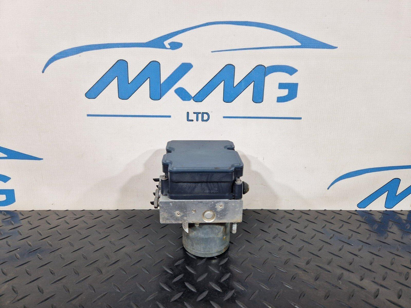 18-ON MERCEDES BENZ A CLASS W177 GENUINE ABS PUMP MODULE A1779002305