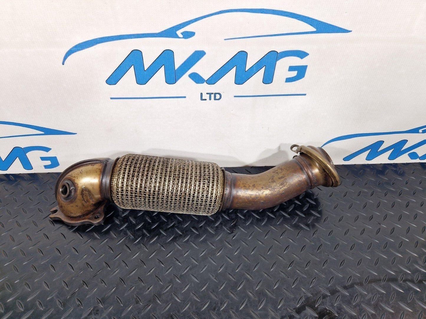 14-20 MERCEDES BENZ GLA X156 EXHAUST FRONT PIPE DOWNPIPE A2464901510