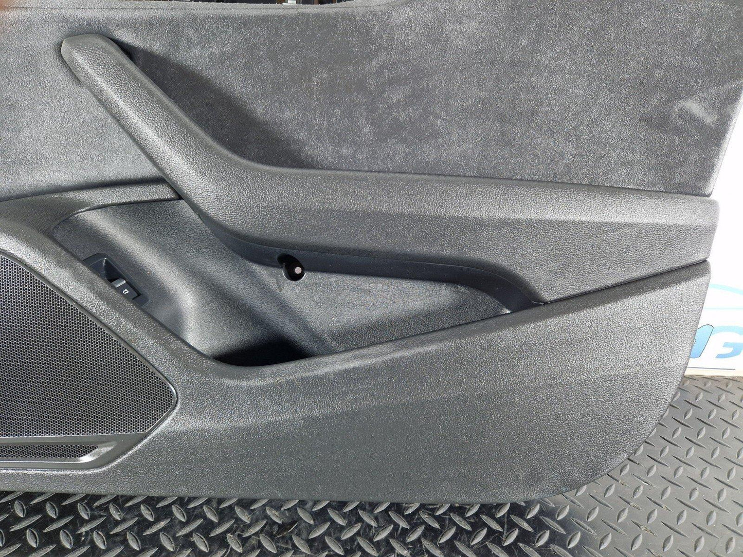 16-19 AUDI A4 B9 S-LINE FRONT RIGHT INTERIOR DOOR PANEL CARD 8W0867134