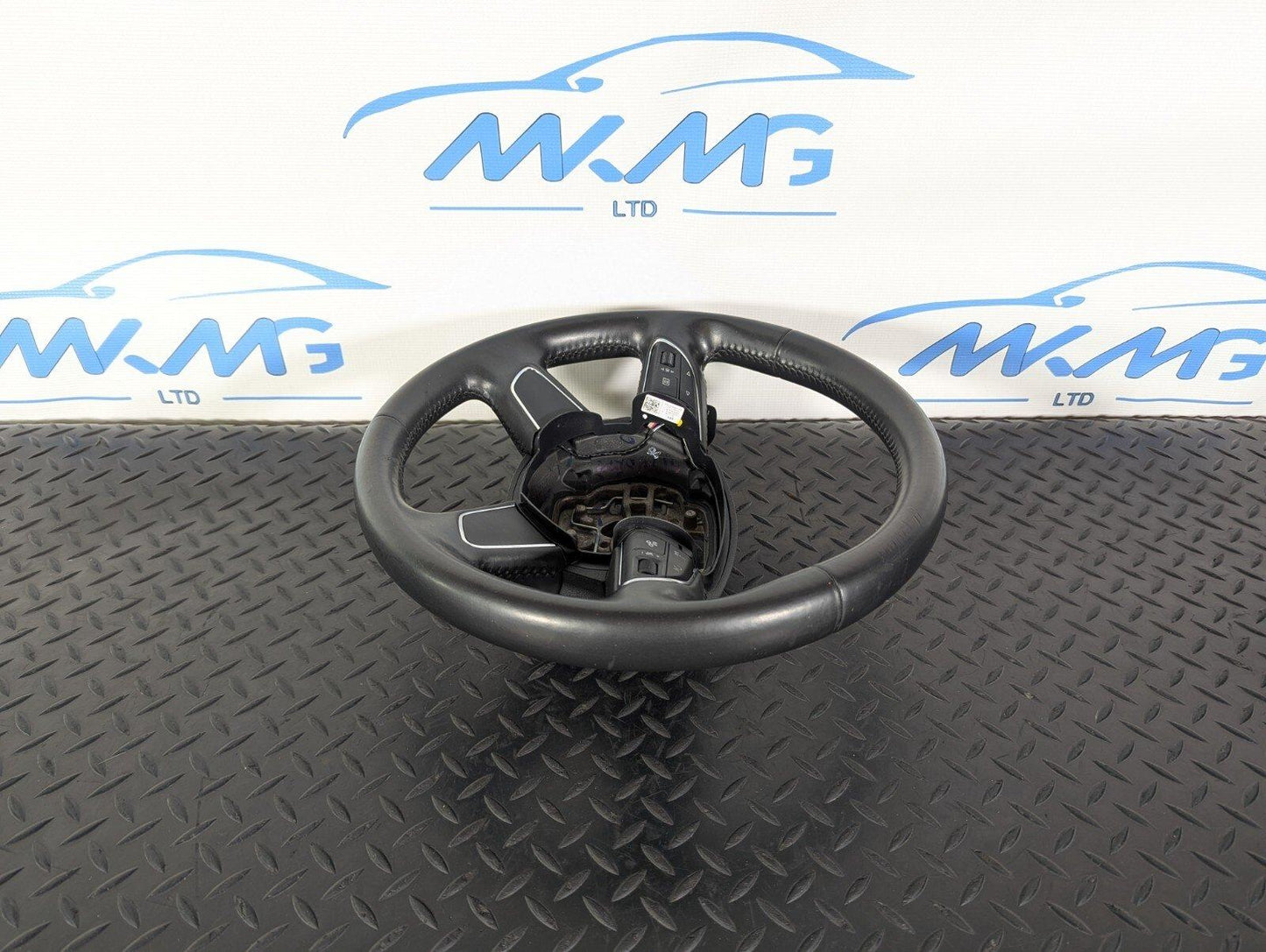 10-17 AUDI A8 4H GENUINE STEERING WHEEL 4H0419091AB
