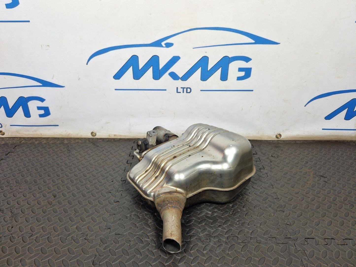 16-ON AUDI B9 REAR EXHAUST MUFFLER SILENCER 8K0253611K