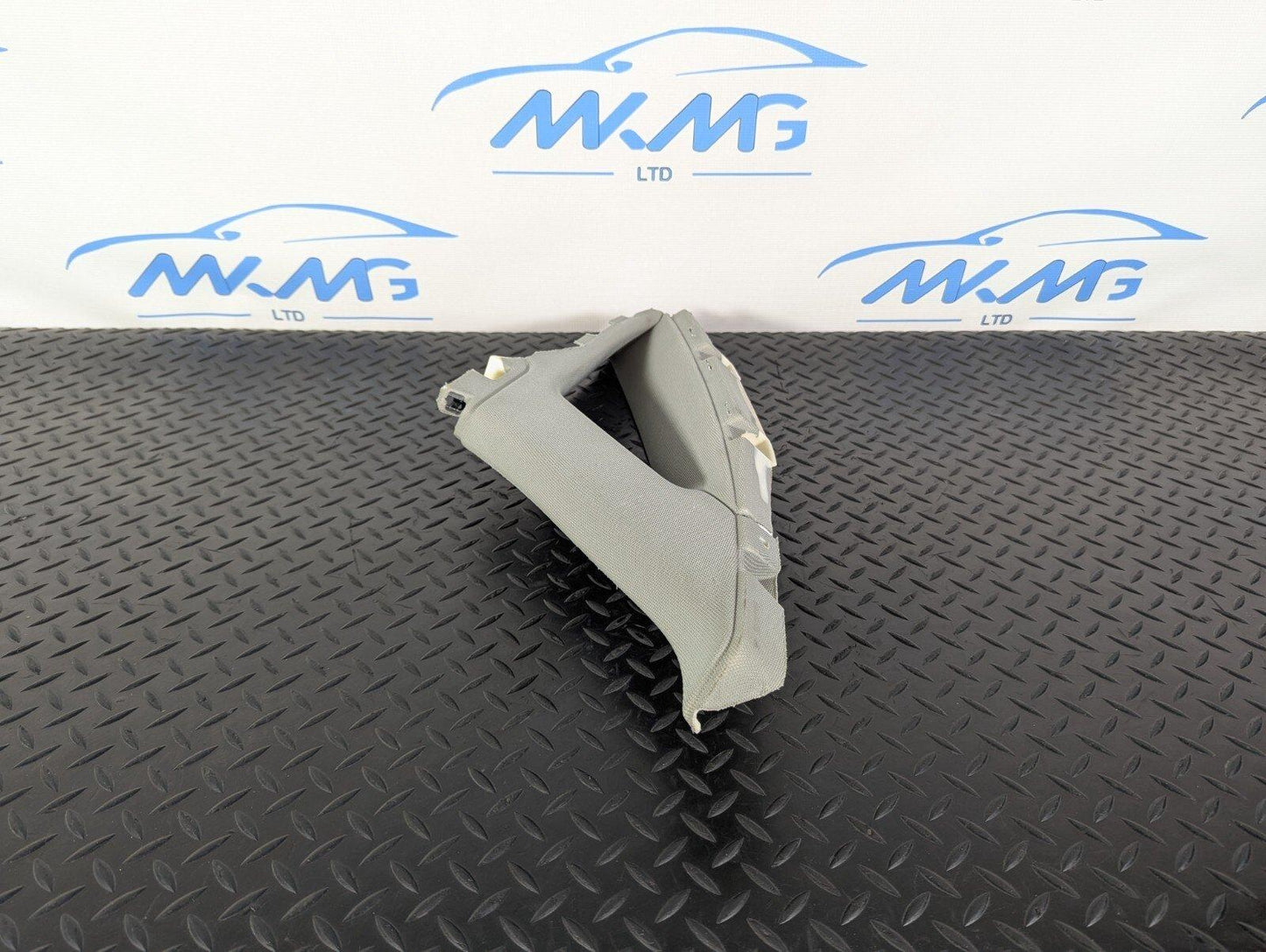 10-17 AUDI A8 4H LEFT PASSENGER SIDE D PILLAR TRIM 4H0867241B