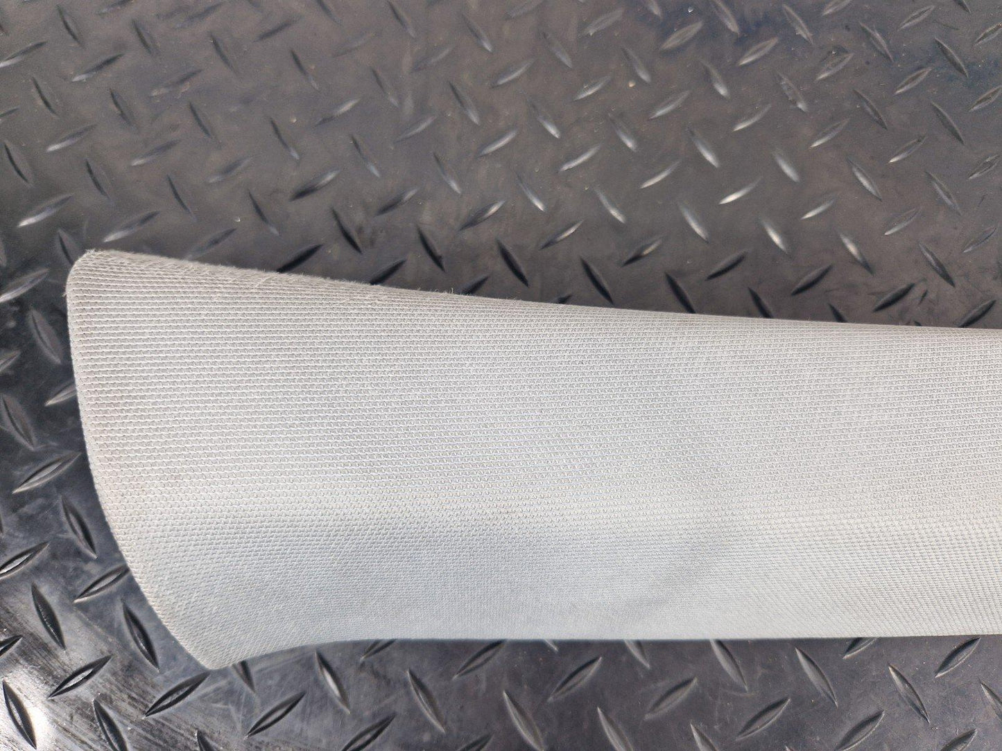 16-19 AUDI A4 B9 GENUINE FRONT RIGHT SIDE A PILLAR TRIM COVER PANEL 8W0867234