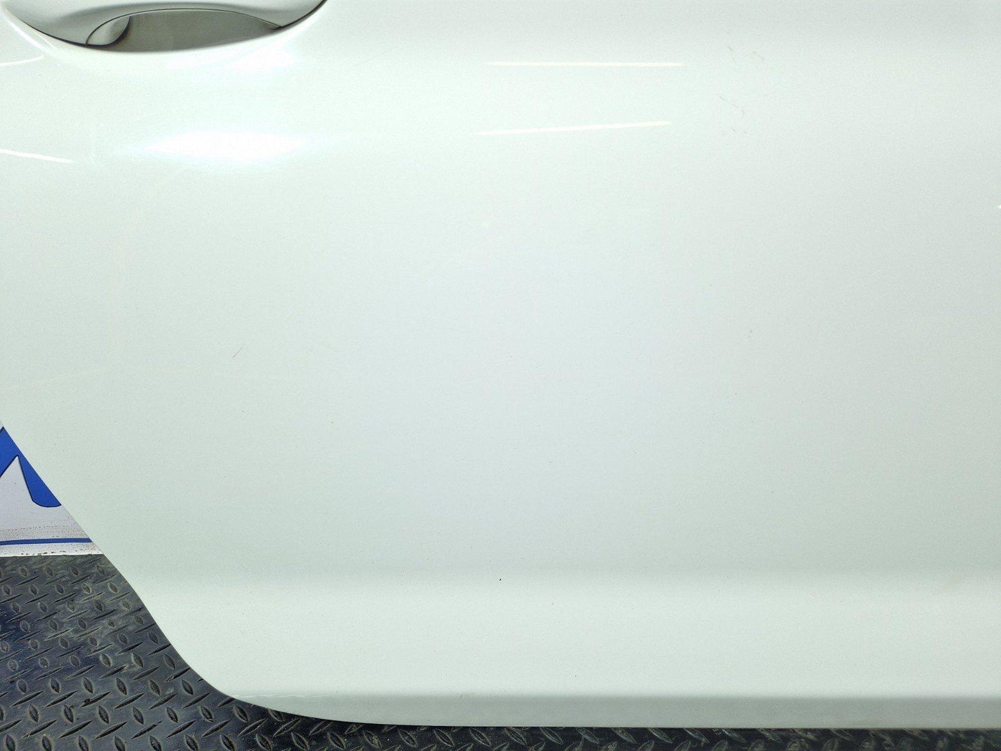 11-18 BMW 6 SERIES F13 COUPE RIGHT DRIVER O/S COMPLETE DOOR IN WHITE 300