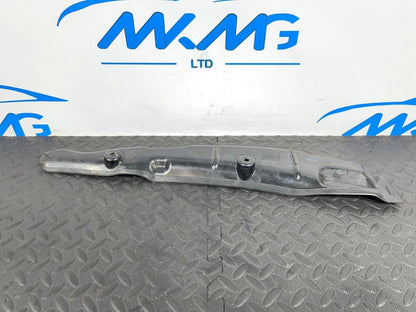 16-19 AUDI A4 B9 AVANT GENUINE FRONT RIGHT WING FILLER INSULATOR 8W0821112