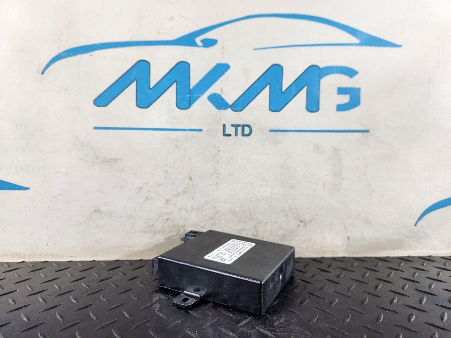 19-ON MERCEDES BENZ B CLASS W247 GENUINE COMFORT CONTROL MODULE A2139002113