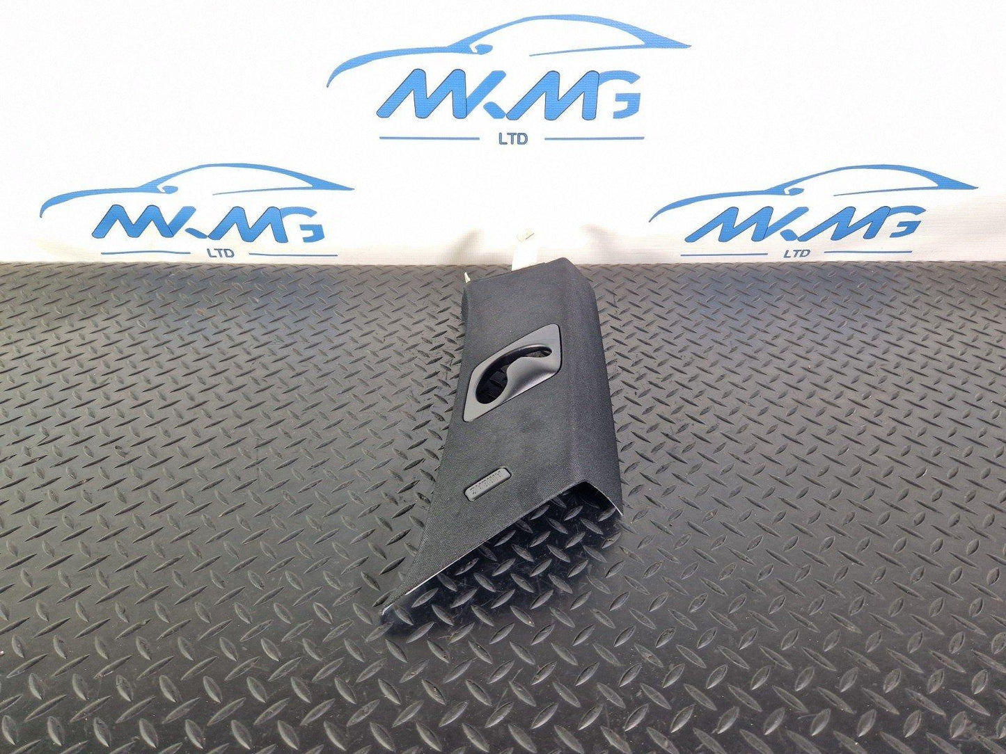 10-13 BMW X5 E70 LCI GENUINE REAR DRIVER SIDE C-PILLAR 9169310