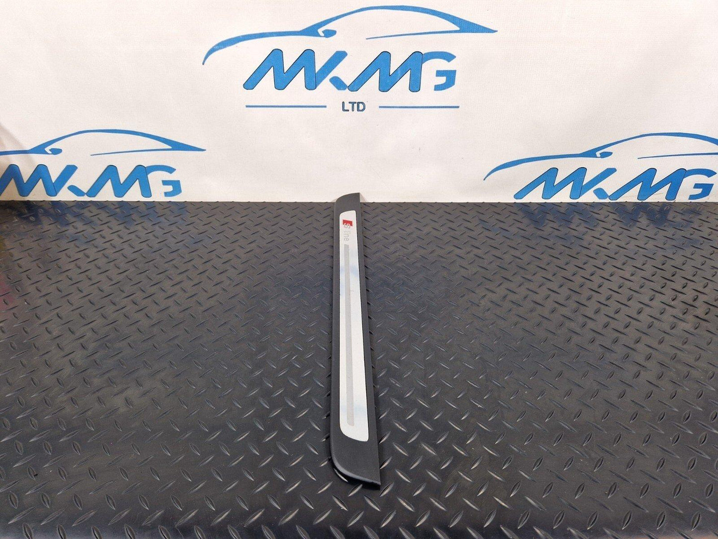 12-18 AUDI A6 C7 DOOR ENTRY SILL KICK PLATE COVER FRONT RIGHT SIDE 4G0853374