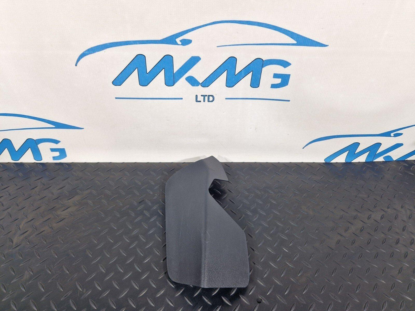 19-ON MERCEDES BENZ CLA C118 INNER REAR LEFT C PILLAR COVER TRIM A1186930500
