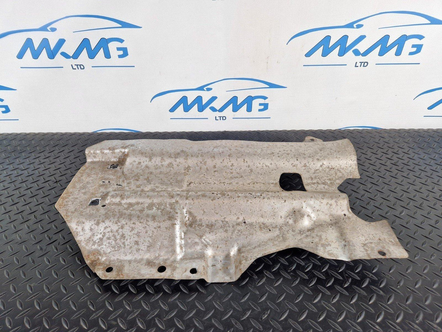 14-19 LAND ROVER L550 2.0 DIESEL AJ200 OEM FRONT ENGINE HEATSHIELD GJ329C141A