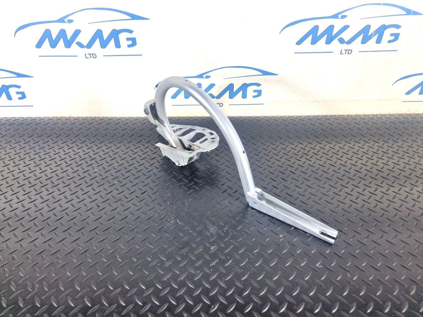 14-21 MERCEDES-BENZ C250D W205 OEM RIGHT REAR TAILGATE TRUNK HINGE A2057500428