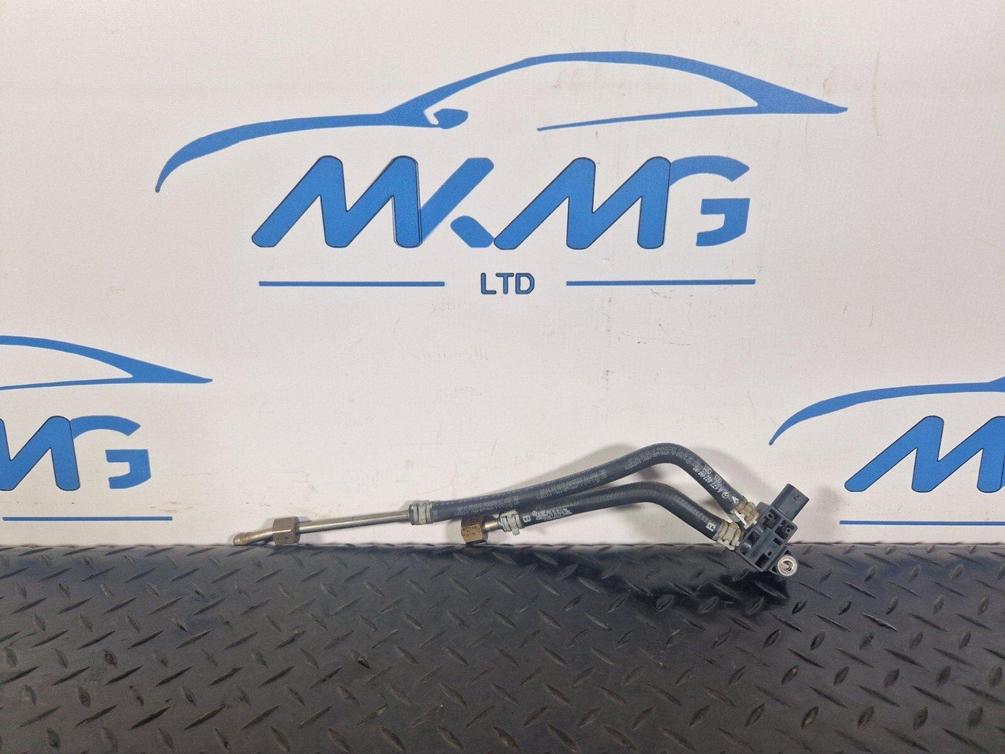 19-ON MERCEDES BENZ A CLASS EQ W177 EXHAUST PRESSURE SENSOR A0009057809