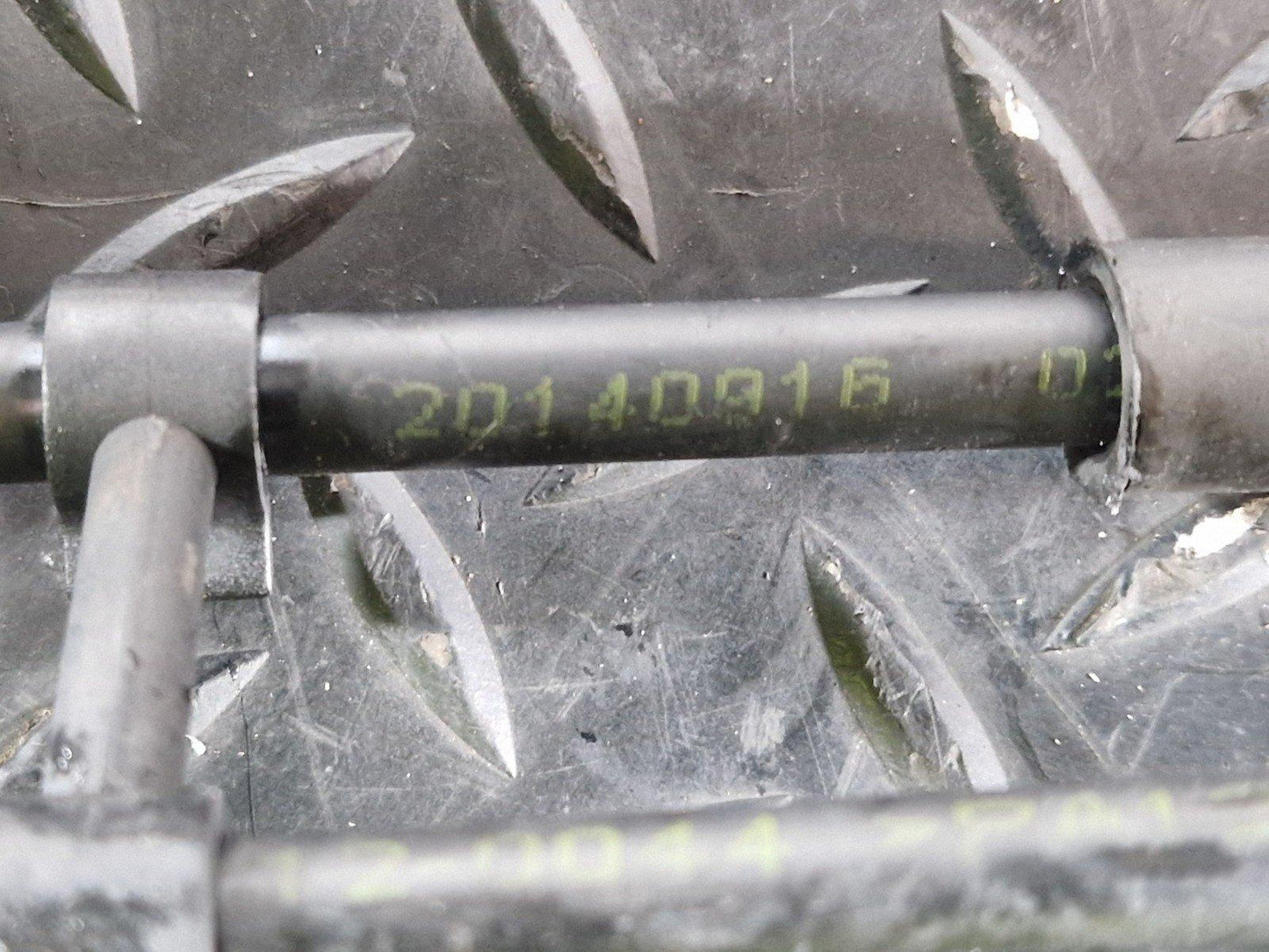 12-18 AUDI A6 C7 COOLANT HOSE PIPE LINE 04L122152