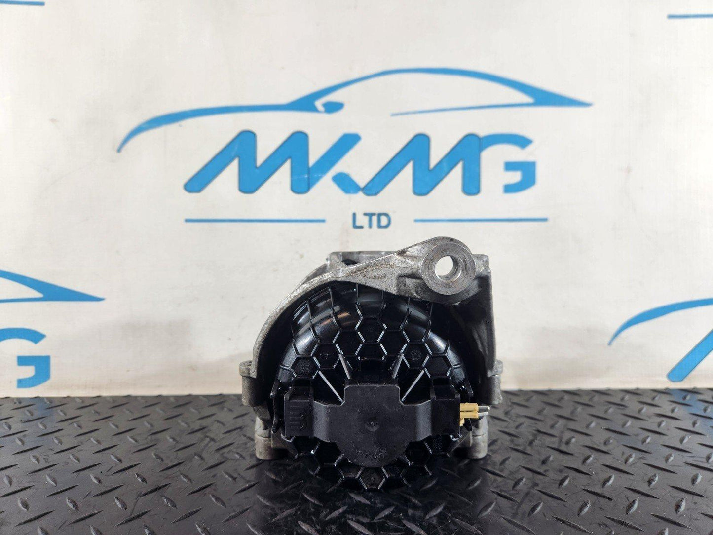 16-20 AUDI Q7 4M LEFT PASSENGER SIDE ENGINE ELECTRIC HYDRO MOUNT 4M0199371C