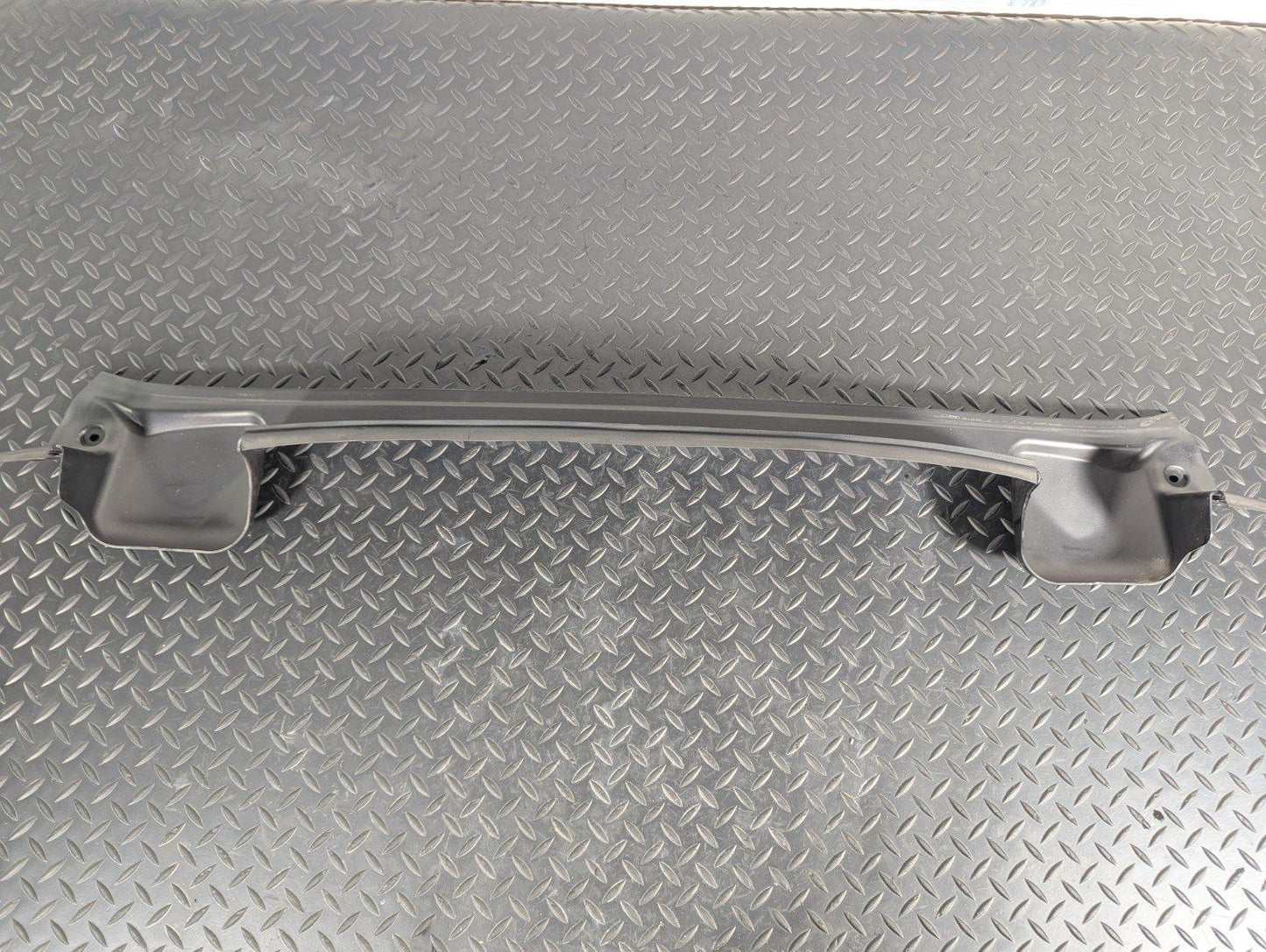 11-19 MERCEDES BENZ ML W166 GENUINE OTHER TRUNK BOOT TRIM ELEMENT A1666910008